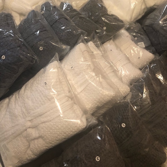 WAFFLE ROBE - Picture 5 of 6